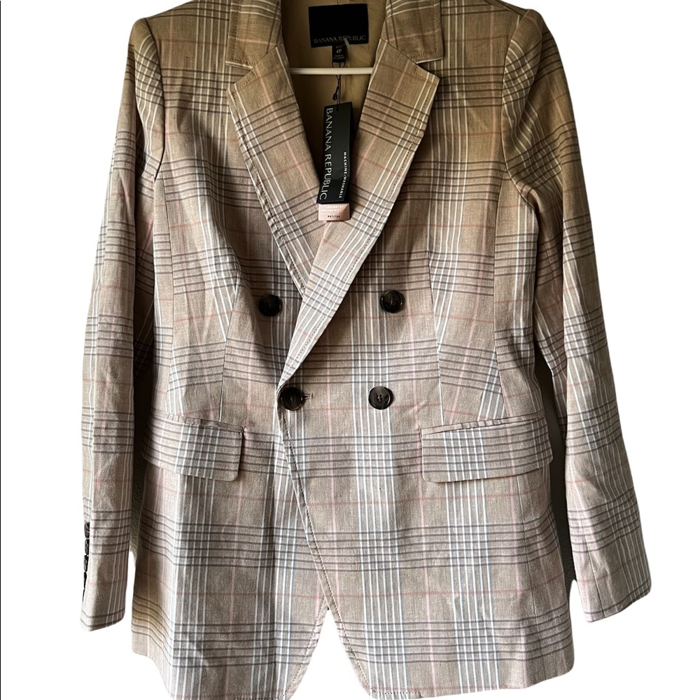 Banana Republic Woman Plaid blazer Size 4P